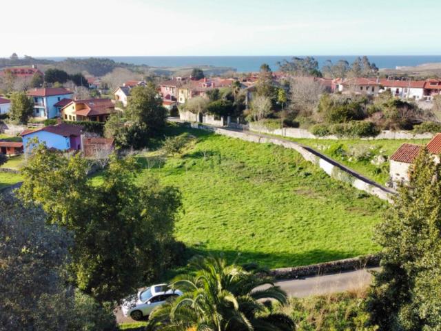 PARCELA A 600 M DE LA PLAYA DE GUADAMIA