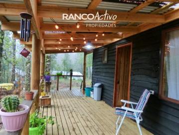 Parcela con Casa, cabaña y tinaja en venta en Villarrica | 4 Dormitorios por 3700.00 en Araucanía