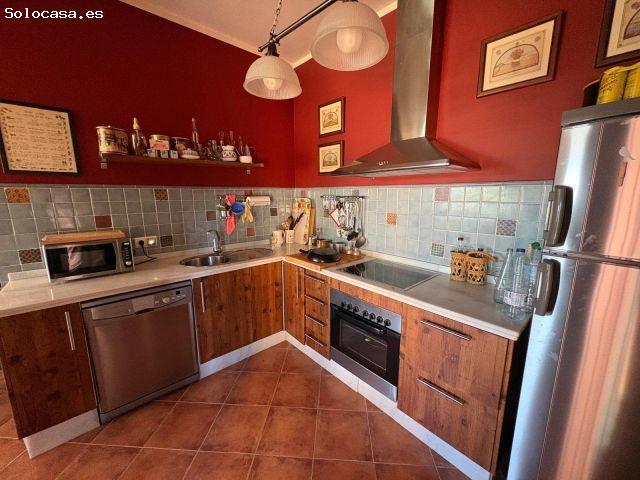 Parcela con casa en urbanización Cañada de la Espada