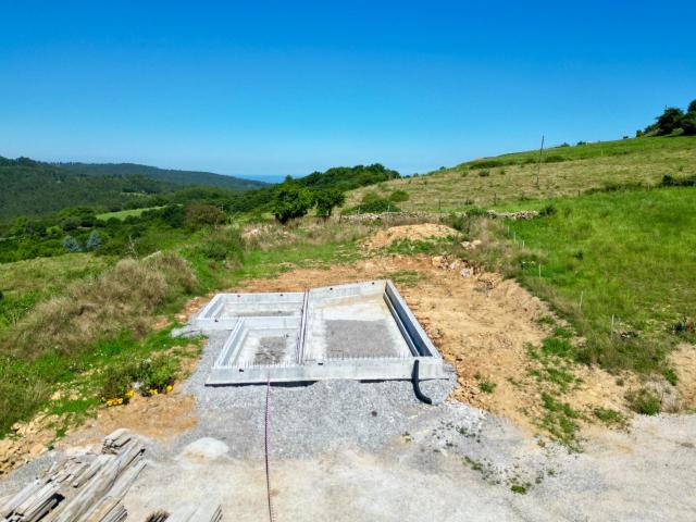 PARCELA CON PROYECTO Y LICENCIA EN FRESNEDO — FINCA 3 DE 3 | DIVISIÓN HORIZONTAL