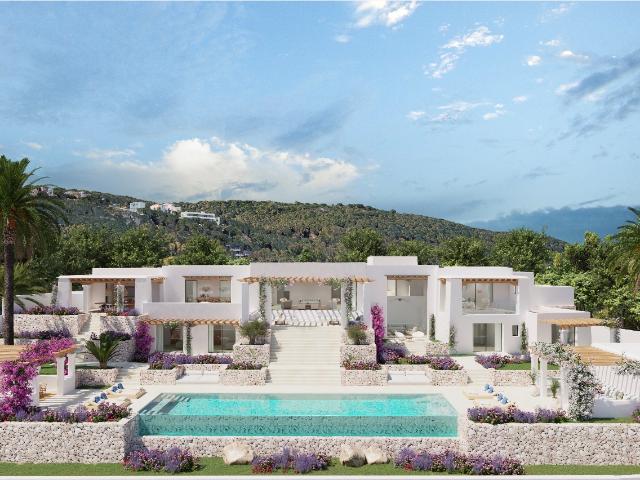 Parcela de construcción de primer nivel con proyecto de villa y licencia de construcción en La Reserva de Sotogrande