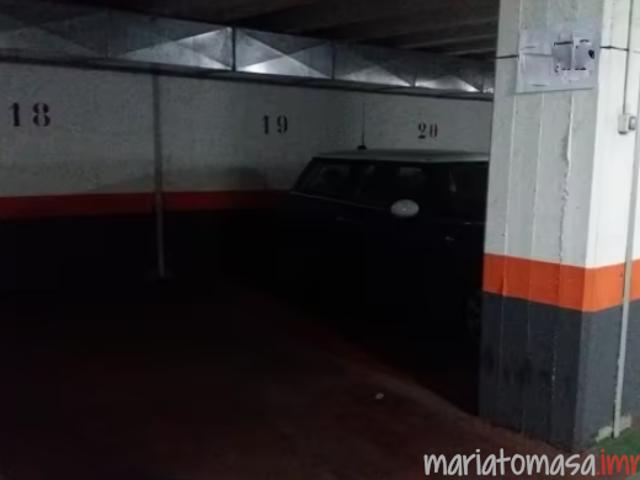 Parcela de garaje en venta en Vitoria