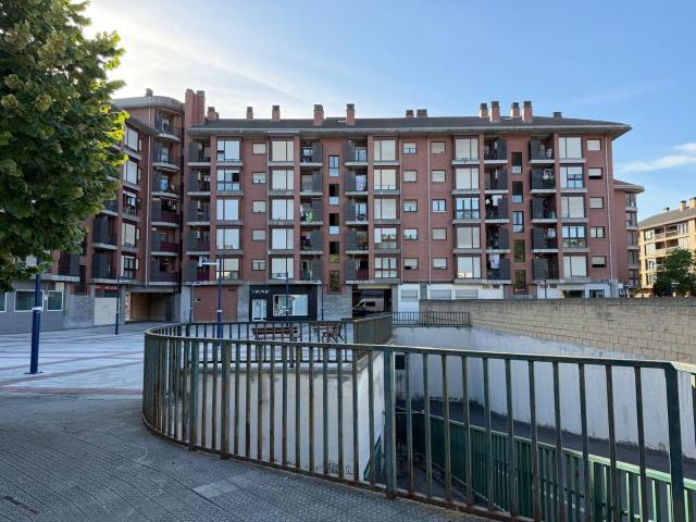 Parcela de garaje en Etxebarri Centro