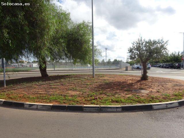 PARCELA DE HUERTO EN ZONA URBANA INDUSTRIAL DE 7.800 M2, AL LADO DE LA CIUDAD DEPORTIVA