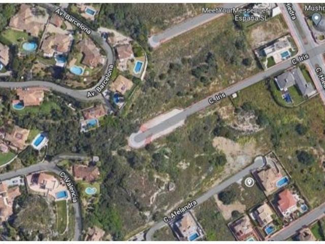 Parcela de lujo en Benalmadena Urb. Retamar