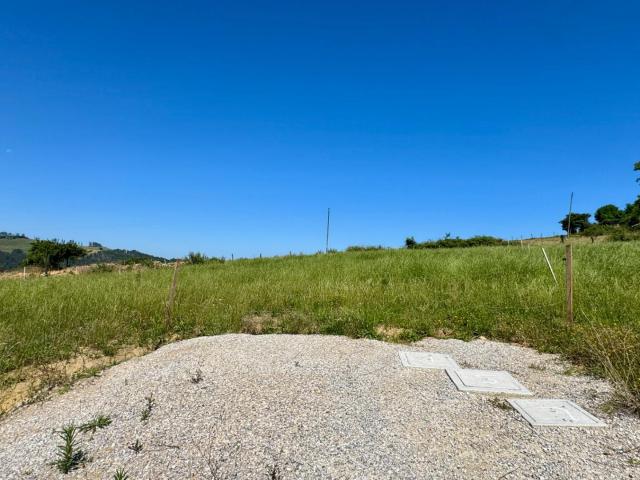PARCELA EDIFICABLE EN FRESNEDO — FINCA 2 DE 3 | DIVISIÓN HORIZONTAL