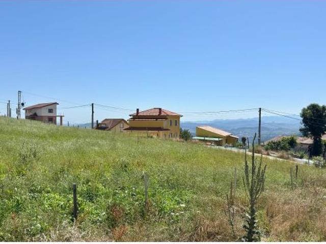 PARCELA EDIFICABLE EN FRESNEDO — FINCA 2 DE 3 | DIVISIÓN HORIZONTAL