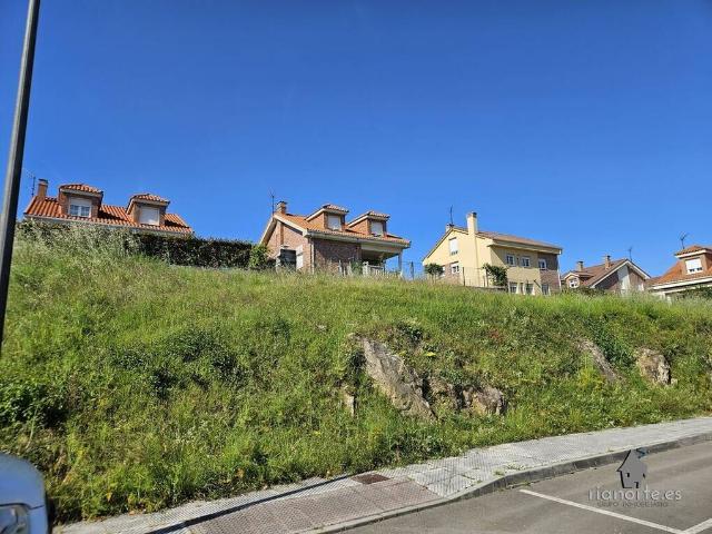 Parcela edificable en La Estrada Corvera de Asturias