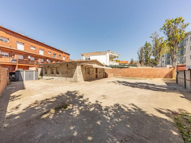 PARCELA EDIFICABLE EN PARETS DEL VALLES