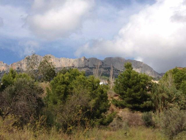 Parcela edificable única en la Costa Blanca en Altea la vella