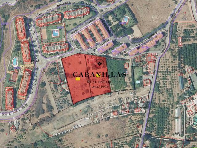 Parcela en alquiler en Estepona I CABANILLAS REAL ESTATE