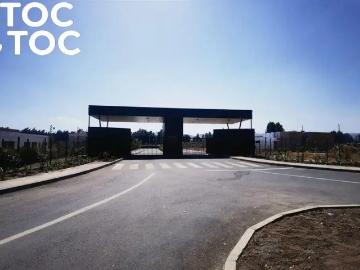 Parcela en Colina