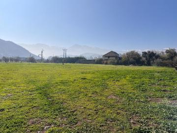 Parcela en Colina
