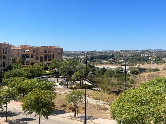 Parcela en Los Pacos Fuengirola