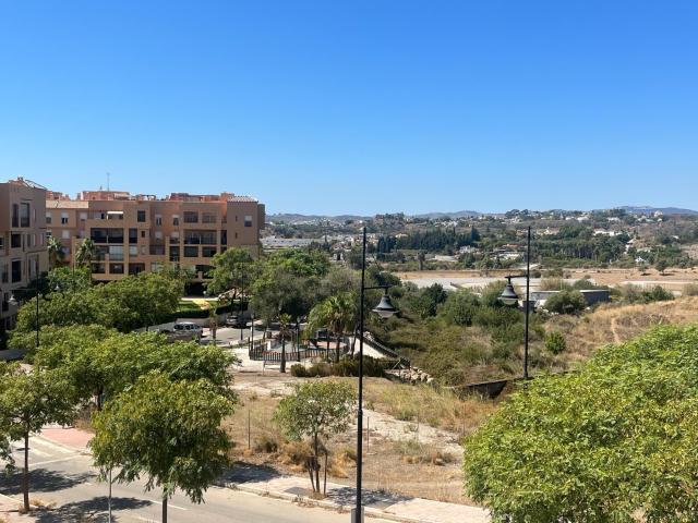 Parcela en Los Pacos Fuengirola