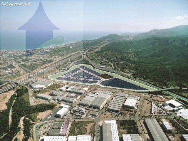 Parcela en poligono industrial