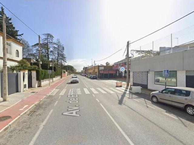 Parcela en recinto cerrado para 5 viviendas