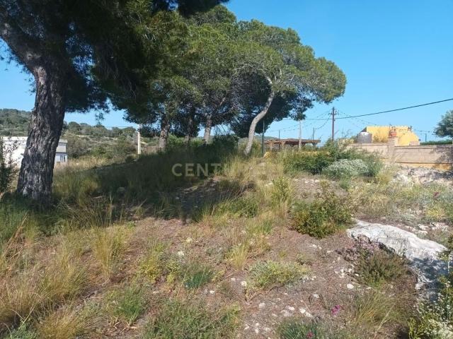 Parcela en Roda de Berà en venta