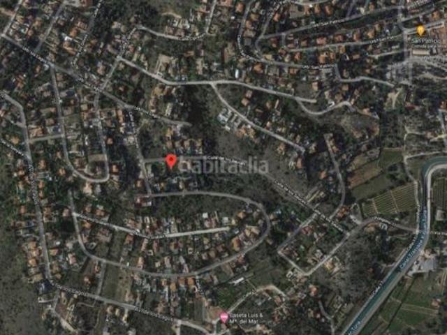 PARCELA EN URB. LOS LAGOS