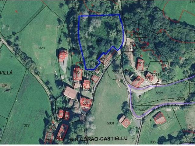 Parcela en venta. CANGAS DE ONíS