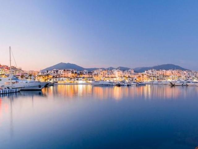 Parcela en venta en Marbella, Costa del Sol