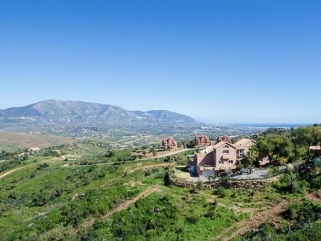 Parcela en venta en Marbella, Este La Mairena