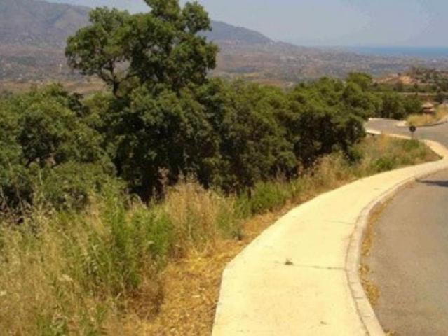 Parcela en venta en Marbella, Este La Mairena