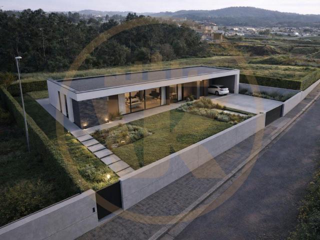 Parcela en venta en Miño La Coruña