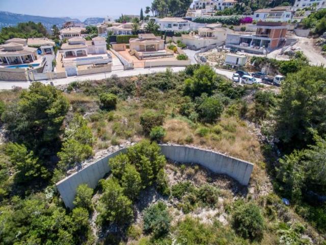 Parcela en venta en Moraira, Benimeit