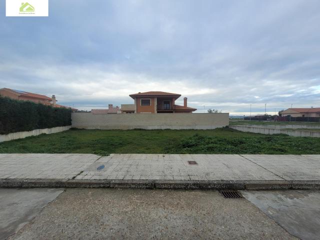 PARCELA EN VENTA EN MORALEJA DEL VINO