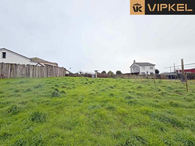 Parcela en venta en Abegondo La Coruña