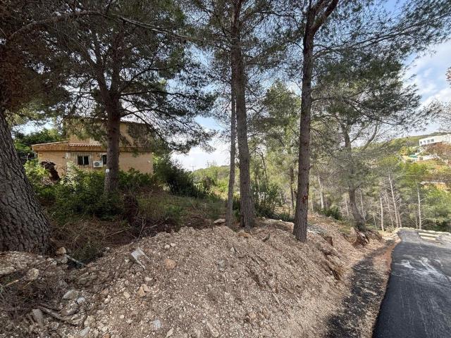 Parcela en venta en Altea Alicante
