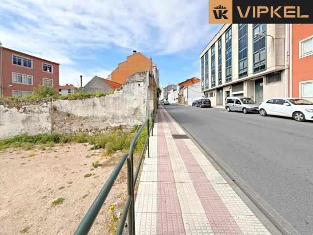 Parcela en venta en Arteixo La Coruña
