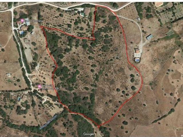 Parcela en venta en casares pueblo