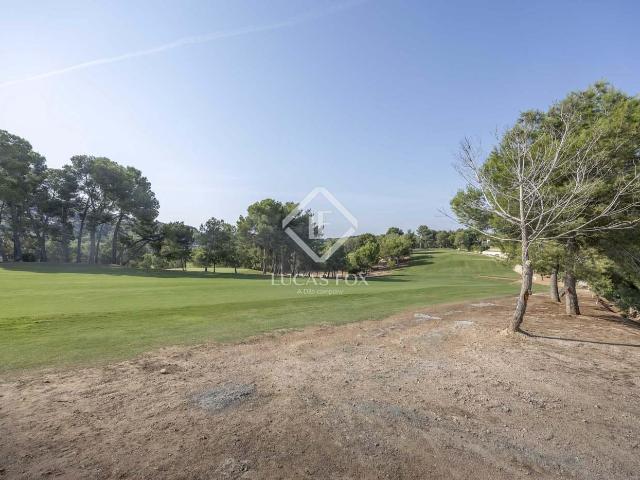 Parcela en venta en Chiva Valencia