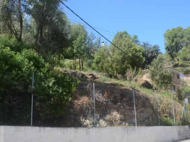 Parcela en venta en Corbera de Llobregat, Les parretes
