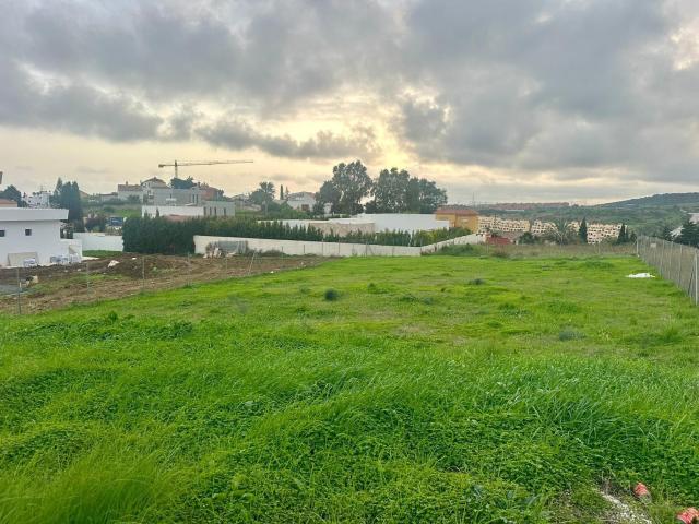 Parcela en venta en Estepona Málaga