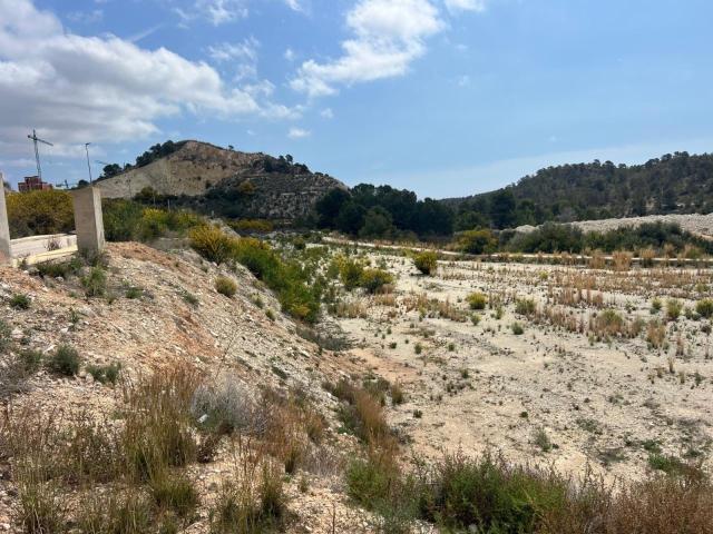 Parcela en venta en Finestrat Alicante