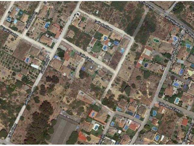 PARCELA EN VENTA EN JUNTO AL URB. EL CARMEN