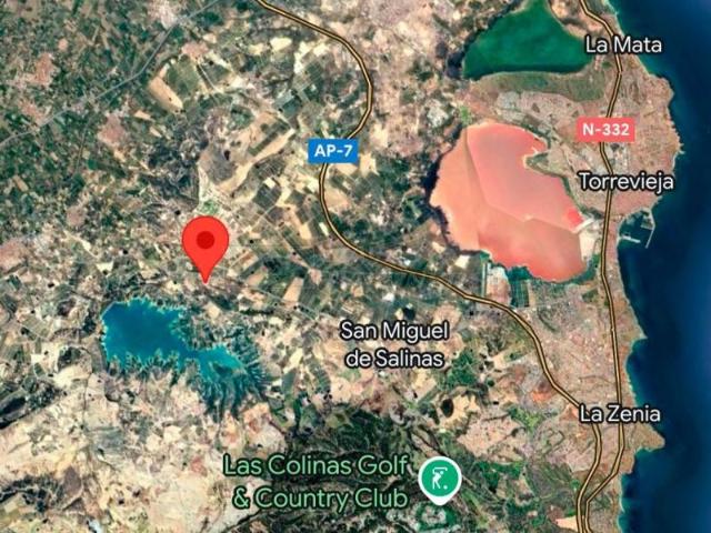 Parcela en venta en Jacarilla, Jacarilla