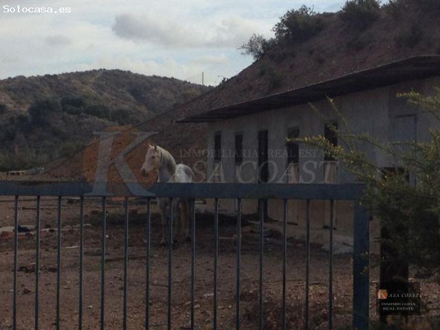 Parcela en venta en La Atalaya