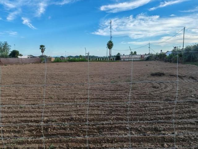 Parcela en venta en Utrera, Utrera
