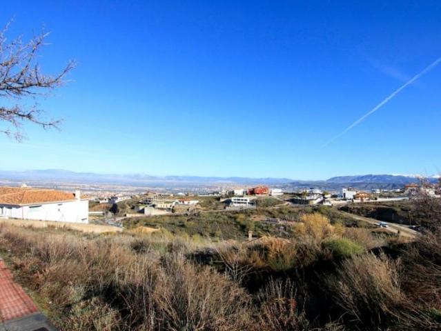 Parcela en venta en Zubia, La Zubia