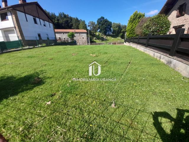 Parcela en venta. GURIEZO
