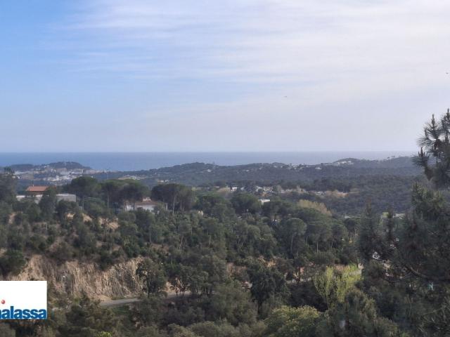 Parcela en venta. LLORET DE MAR