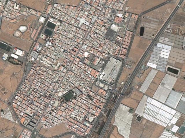 Parcela en venta. VECINDARIO