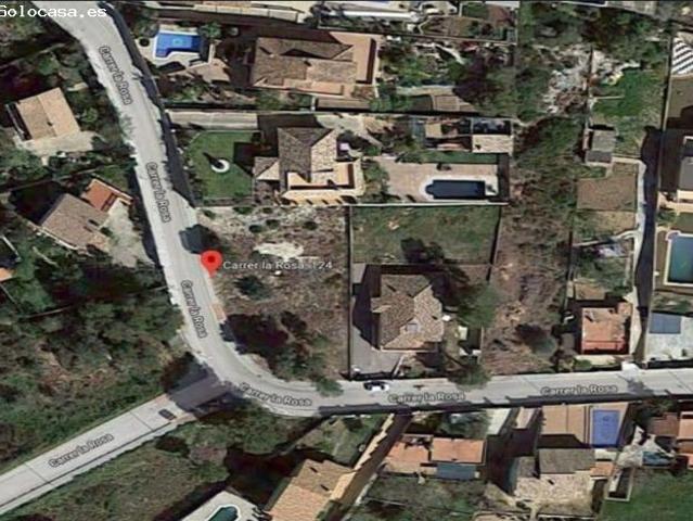 Parcela esquinera urbana en Urbanización Montmar, Calafell
