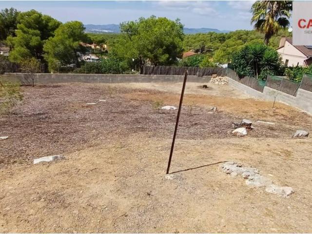 PARCELA LLANA 992 M2 CASTELLET I LA GORNAL
