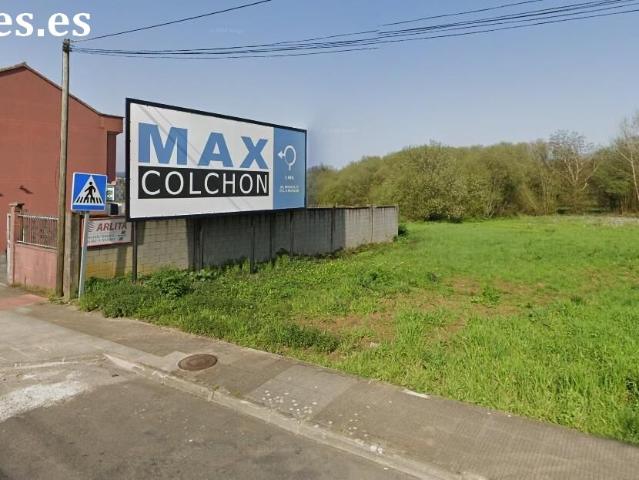Parcela para vivienda unifamiliar en Calle Compostela Carballo