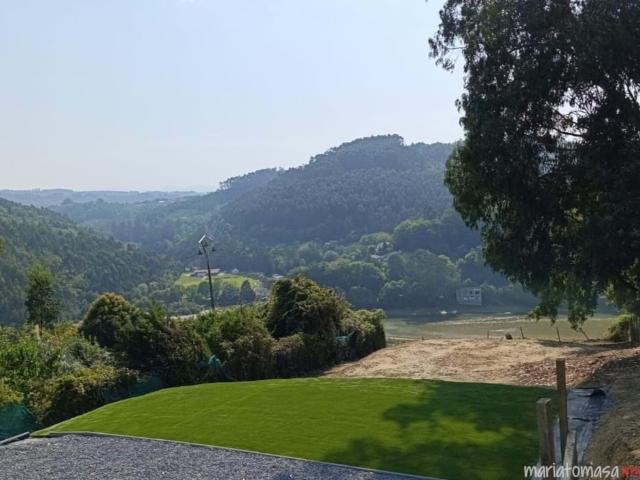 Parcela rural con espectaculares vistas a la ría de Plencia